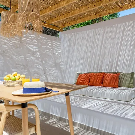 Hideout Apartment